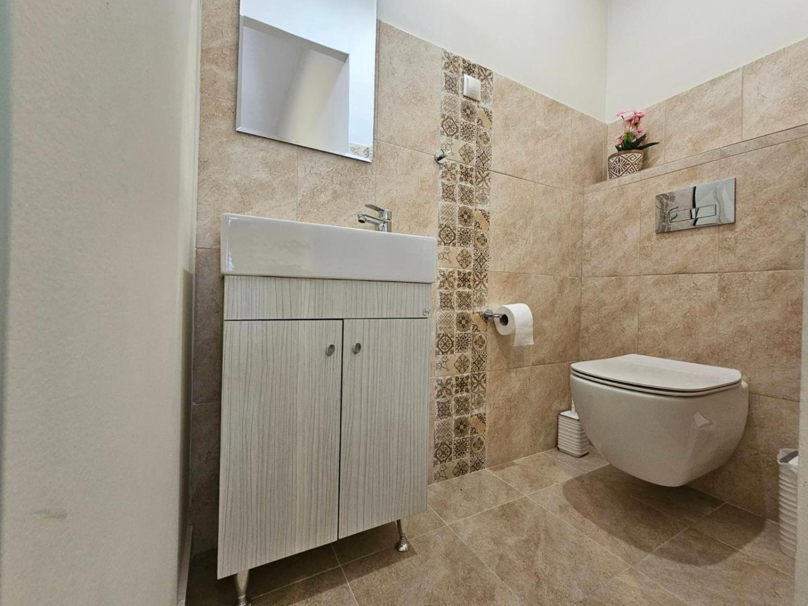 Golden City Center Suites Rhodes City Habitación foto