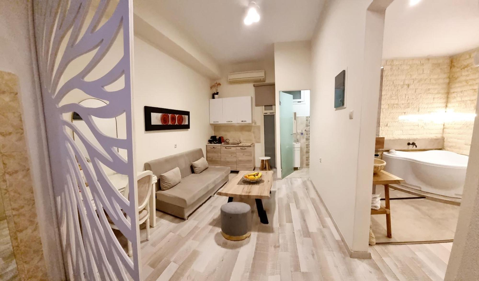 Golden City Center Suites Rhodes City Exterior foto